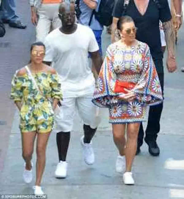 Photos:Kris Jenner vacations with Kourtney K and Corey Gamble in Italy